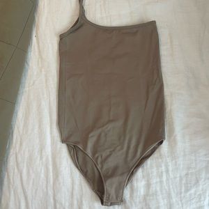 Skims bodysuit